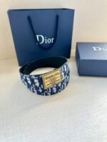 Dior belt buckle Width: 3.5cm - Image 3