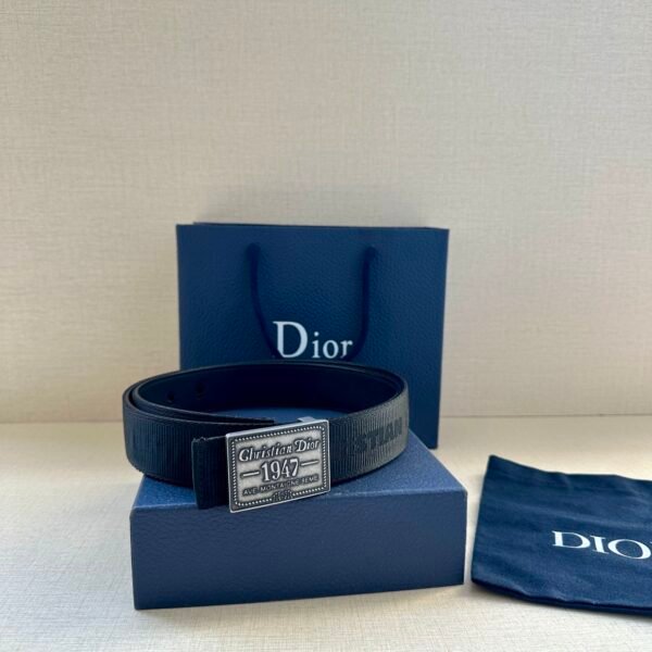 Dior belt buckle Width: 3.5cm