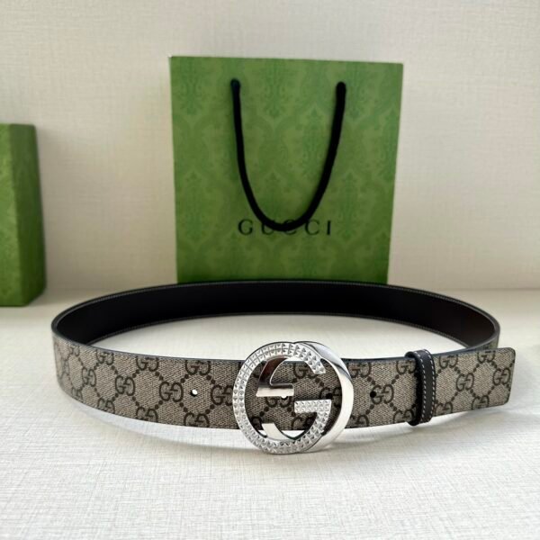 GUCCI GG Supreme interlocking double G buckle canvas belt Width: 3.8cm