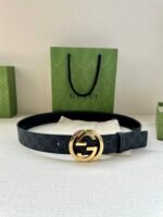 GUCCI GG Supreme interlocking double G buckle canvas belt Width: 3.8cm