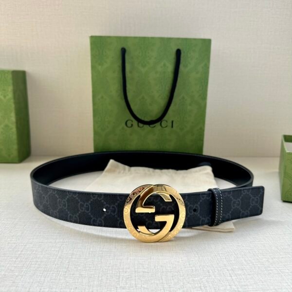 GUCCI GG Supreme interlocking double G buckle canvas belt Width: 3.8cm