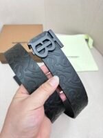 BURBERRY Men's Metal Buckle Top Layer Leather Double-Sided Belt Width: 4.0cm - Image 6