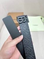 BURBERRY Men's Metal Buckle Top Layer Leather Double-Sided Belt Width: 4.0cm - Image 4