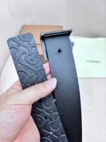 BURBERRY Men's Metal Buckle Top Layer Leather Double-Sided Belt Width: 4.0cm - Image 3