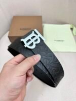 BURBERRY Men's Metal Buckle Top Layer Leather Double-Sided Belt Width: 4.0cm - Image 7