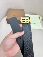 BURBERRY Men's Metal Buckle Top Layer Leather Double-Sided Belt Width: 4.0cm - Image 4