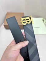 BURBERRY Men's Metal Buckle Top Layer Leather Double-Sided Belt Width: 4.0cm - Image 4