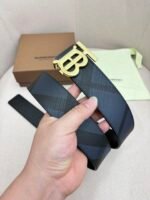 BURBERRY Men's Metal Buckle Top Layer Leather Double-Sided Belt Width: 4.0cm - Image 6