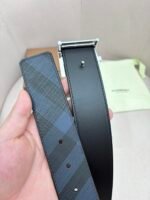 BURBERRY Men's Metal Buckle Top Layer Leather Double-Sided Belt Width: 4.0cm - Image 3