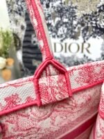 𝗗𝗜𝗢𝗥 Pink Tiger 【Medium】 𝗕𝗼𝗼𝗸 𝘁𝗼𝘁𝗲 shopping bag - Image 9