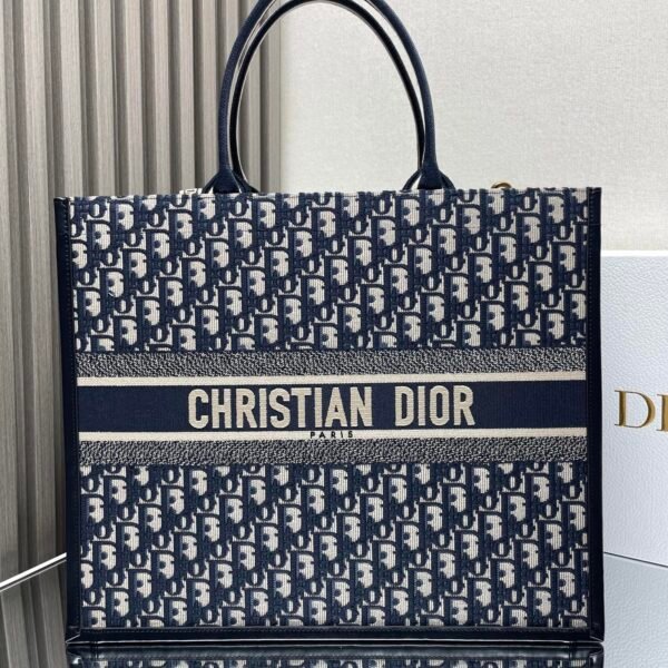 Dior Embroidered Leather With Shoulder Strap 【Large】 Book Tote Shopping Bag