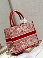 Dior Croce Heart Red 【Medium】 Embroidered Shopping Bag - Image 8
