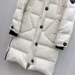 Canada Goose Casual Raccoon Fur Collar Down Jacket - Image 7