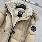 Canada Goose Casual Raccoon Fur Collar Down Jacket - Image 7