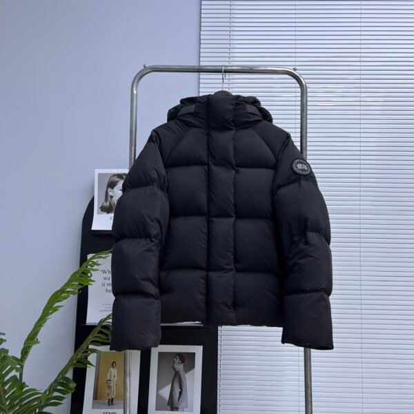 Canada Goose Hooded Couple Down Jacket  Removable hood