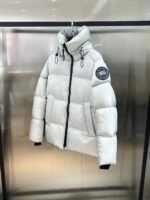 𝘾𝘼𝙉𝘼𝘿𝘼 𝙂𝙊𝙊𝙎𝙀 Crofton puff down jacket - Image 9