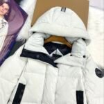 Canada Goose 90% duck down mid-length down jacket for women - Image 5