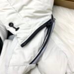 Canada Goose 90% duck down mid-length down jacket for women - Image 9