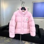 𝑮𝑬𝑵𝑰𝑼𝑺 𝒙 𝑷𝑨𝑳𝑴 𝑨𝑵𝑮𝑬𝑳𝑺 Short down jacket - Image 3