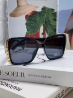 Louis Vuitton UV protection sunglasses for women - Image 3