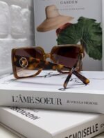 Louis Vuitton 2024 New Sunglasses for Women - Image 8