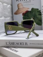 Louis Vuitton 2024 New Sunglasses for Women - Image 8