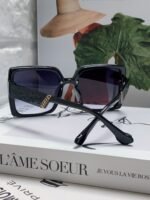 Louis Vuitton 2024 New Sunglasses for Women - Image 9