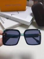 Louis Vuitton 2024 New Sunglasses for Women - Image 7