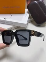 LOUIS VUITTON Sunglasses - Image 6