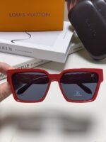 LOUIS VUITTON Sunglasses - Image 8