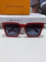 LOUIS VUITTON Sunglasses - Image 5
