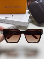 LOUIS VUITTON Sunglasses - Image 8