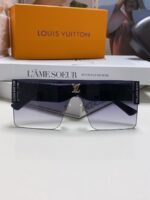 Louis Vuitton 2024 new metal square one-piece sunglasses for men and women - Image 5