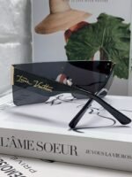 Louis Vuitton 2024 new metal square one-piece sunglasses for men and women - Image 8