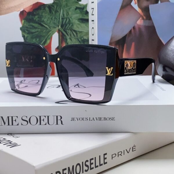 Louis Vuitton 2024 New Polarized Sunglasses for Women