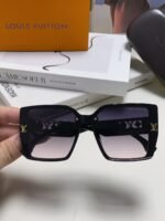 Louis Vuitton 2024 New Polarized Sunglasses for Women - Image 8