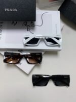 Prada 24-year new three-dimensional square frame sunglasses - Image 4