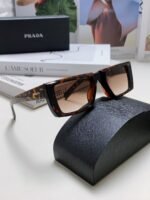 Prada 24-year new three-dimensional square frame sunglasses - Image 4
