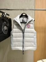 Canada Goose New Fall/Winter Down Vest - Image 2