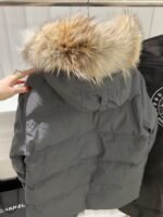 𝘾𝘼𝙉𝘼𝘿𝘼 𝙂𝙊𝙊𝙎𝙀 Wyndham series unisex down jacket - Image 4