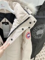 𝘾𝘼𝙉𝘼𝘿𝘼 𝙂𝙊𝙊𝙎𝙀 Wyndham series unisex down jacket - Image 21