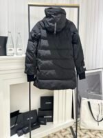 𝘾𝘼𝙉𝘼𝘿𝘼 𝙂𝙊𝙊𝙎𝙀 Down jacket - Image 5