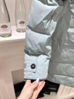 𝘾𝘼𝙉𝘼𝘿𝘼 𝙂𝙊𝙊𝙎𝙀 Down jacket - Image 11