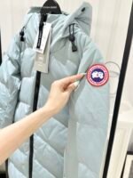 𝘾𝘼𝙉𝘼𝘿𝘼 𝙂𝙊𝙊𝙎𝙀 Down jacket - Image 18