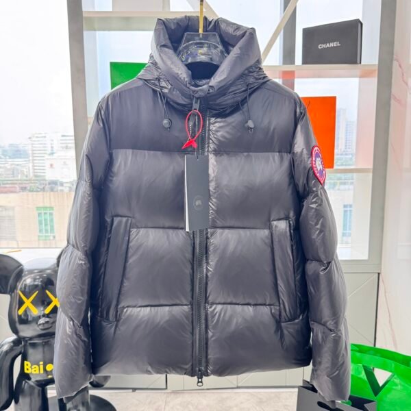 𝘾𝘼𝙉𝘼𝘿𝘼 𝙂𝙊𝙊𝙎𝙀 Crofton puff down jacket