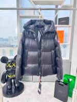 𝘾𝘼𝙉𝘼𝘿𝘼 𝙂𝙊𝙊𝙎𝙀 Crofton puff down jacket - Image 11