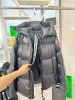 𝘾𝘼𝙉𝘼𝘿𝘼 𝙂𝙊𝙊𝙎𝙀 Crofton puff down jacket - Image 5