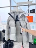 𝘾𝘼𝙉𝘼𝘿𝘼 𝙂𝙊𝙊𝙎𝙀 Crofton puff down jacket - Image 4