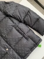 LOUIS VUITTON LOGO Down Jacket - Image 14