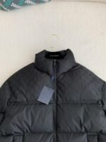 LOUIS VUITTON LOGO Down Jacket - Image 11